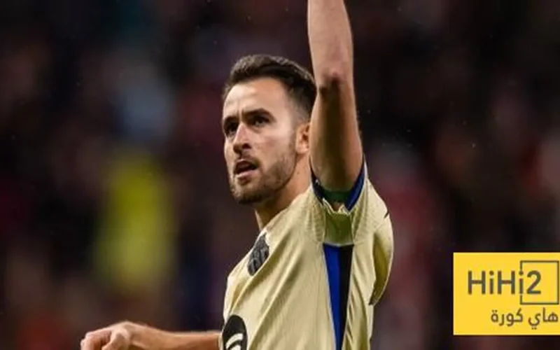 تسريبات غرفة VAR.. كواليس حديث الحكم في واقعة طرد إريك غارسيا مع خيتافي